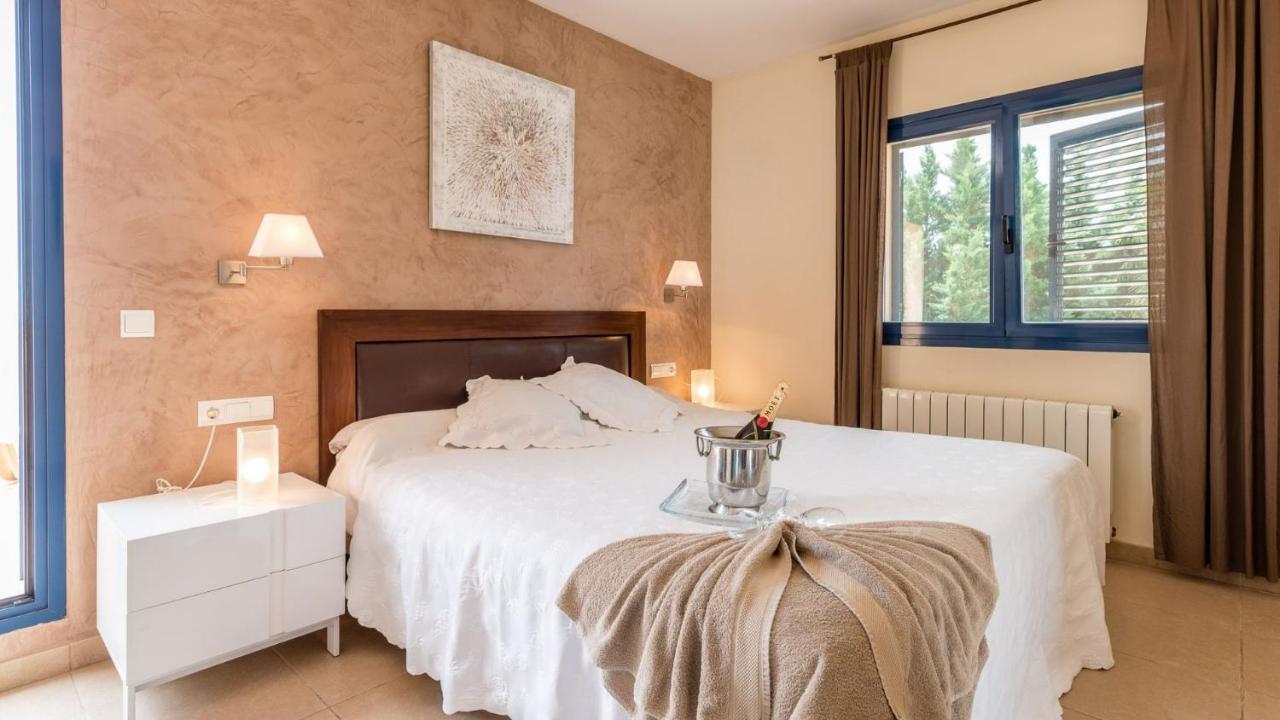 סן חוזה דה סא טלאיה Villa Etruria Close To Playa D'En Bossa מראה חיצוני תמונה